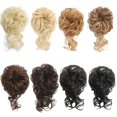 thumbnail image 4 of Moño despeinado postizo para mujer, extensión de moño de cabello sintético rizado y ondulado con banda elástica ajustable, aspecto natural despeinado en color negro., 4 of 5