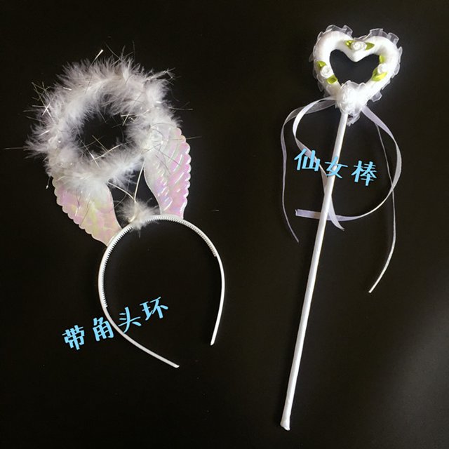 Los fabricantes suministran alas de plumas de ángel multicolores, alas de actuación para niños de Halloween, 61 accesorios de alas de escenario