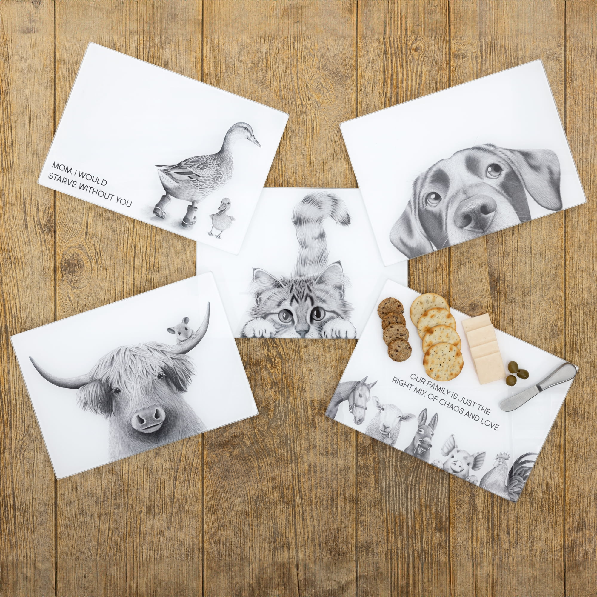 Pavilion Gift Company - Highland Cow - 13.75" x 9.75" Glass Cutting Board