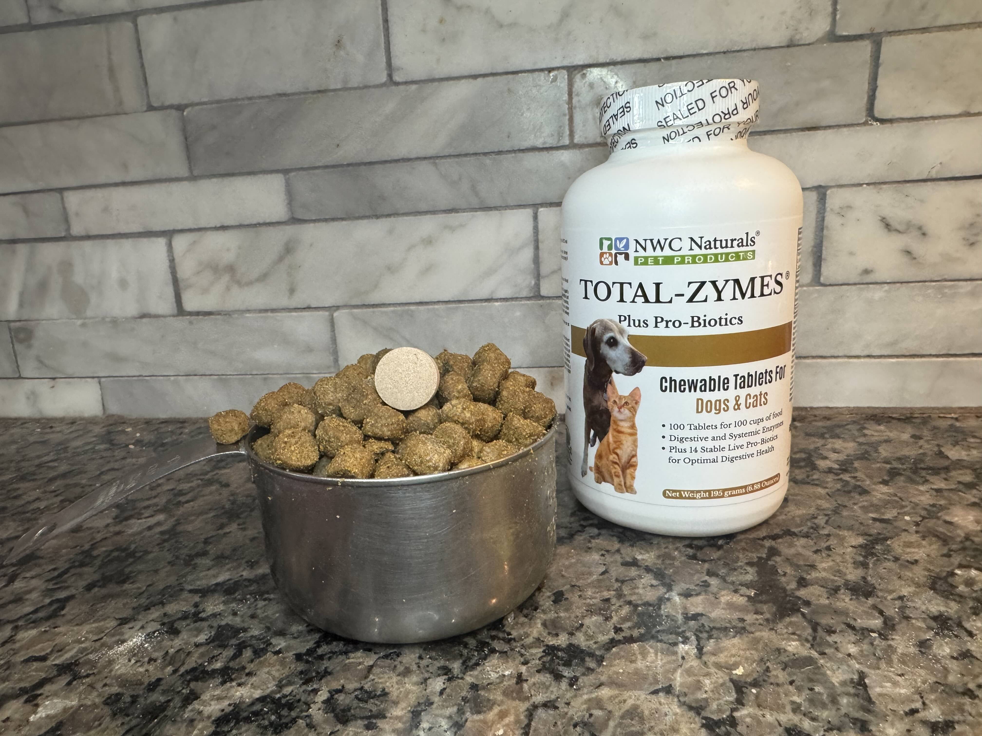 Total-Zymes Plus digestive enzyme, probiotic combo for pets