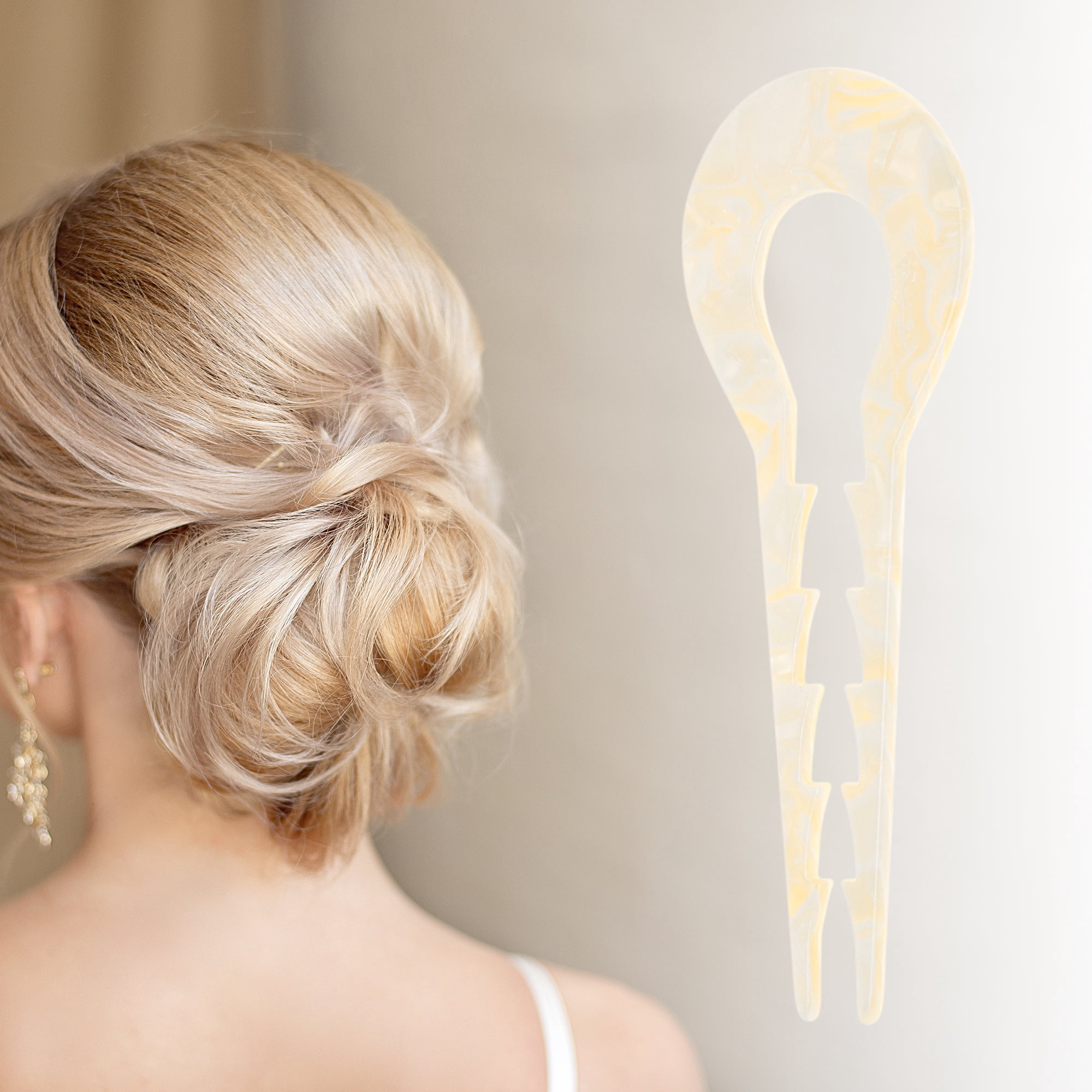 Unique Bargains Comfortable No Slip U-shaped Toothed Chignon Pin for Women 1 Pc Beige
