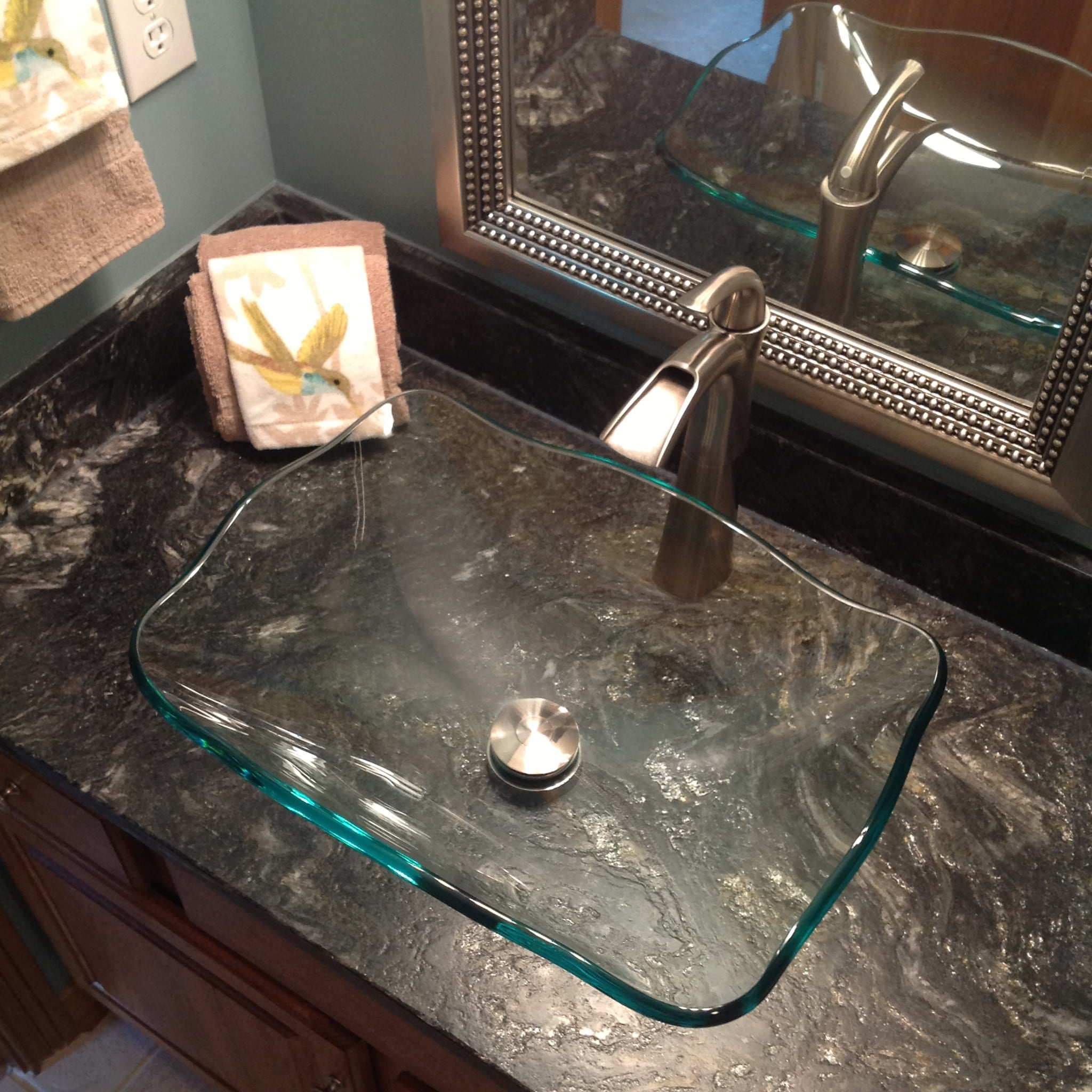 Novatto TIS-317C Elegante Clear Scalloped Glass Vessel Bath Sink, 20 Inches Wide
