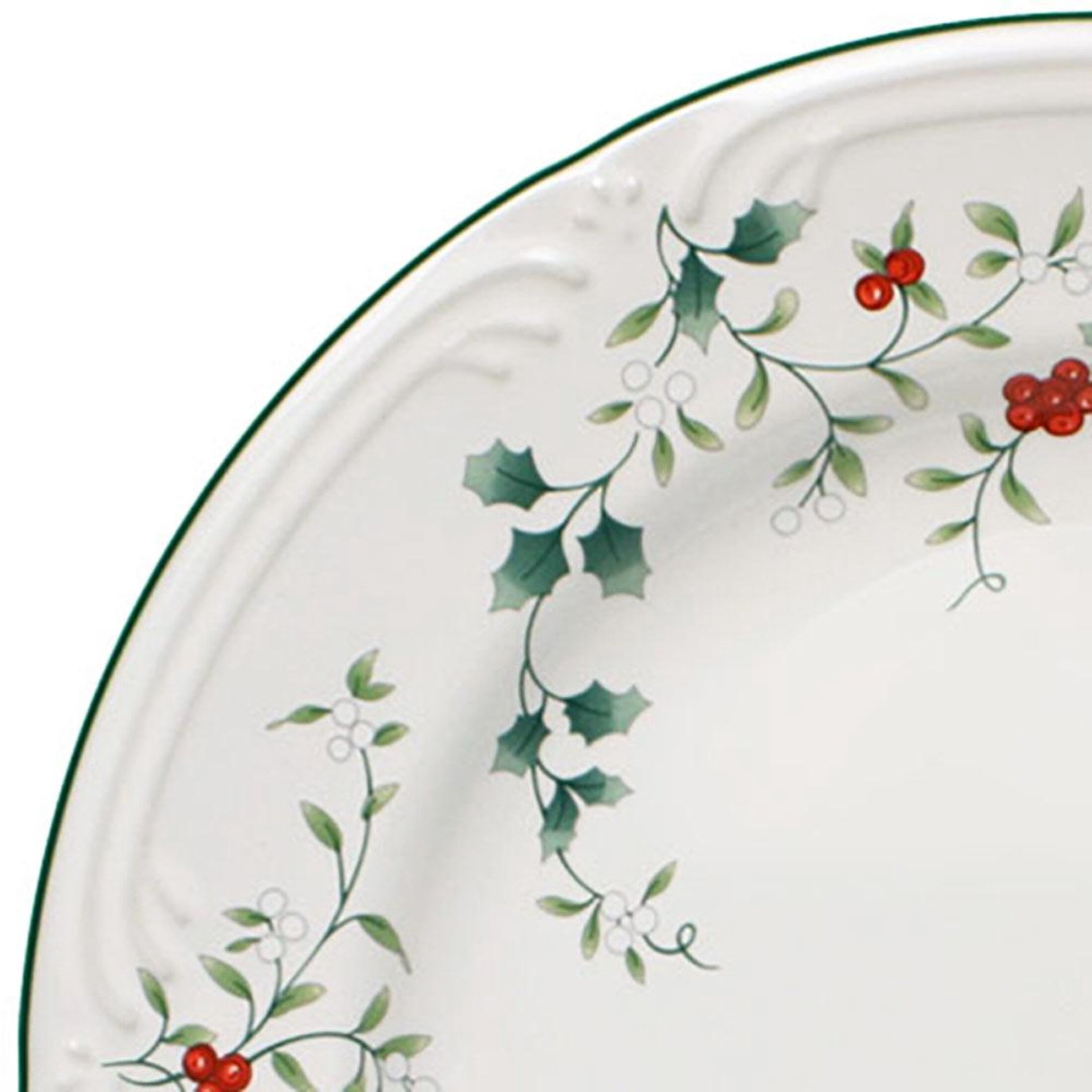 Pfaltzgraff Winterberry 10.5 in Stoneware Tableware Dinner Plates (Set of 4)
