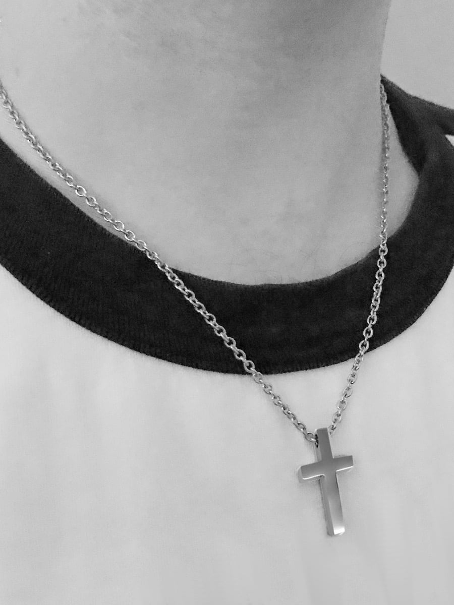 Mens Small Stainless Steel Cross Pendant Religous Necklace 3mm Chain (30 Inch)