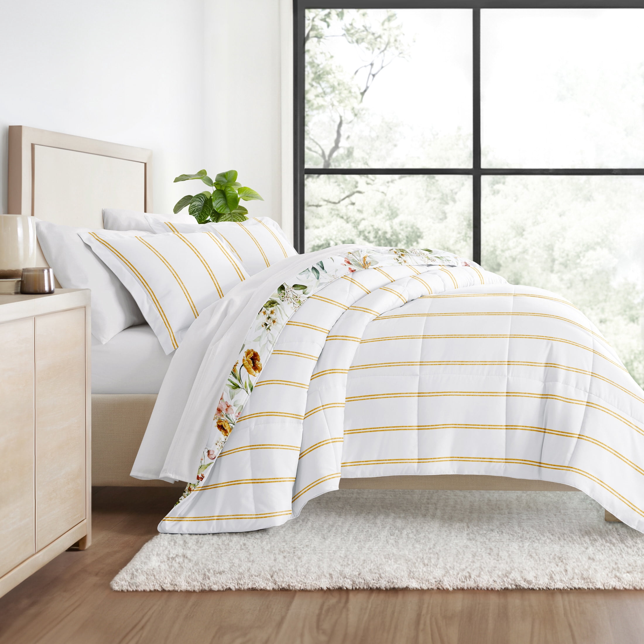 All Season Ultra Soft Comforter Set Lightweight Bedding in Floral Stripe for Full/Queen Size by Comfort Canopy