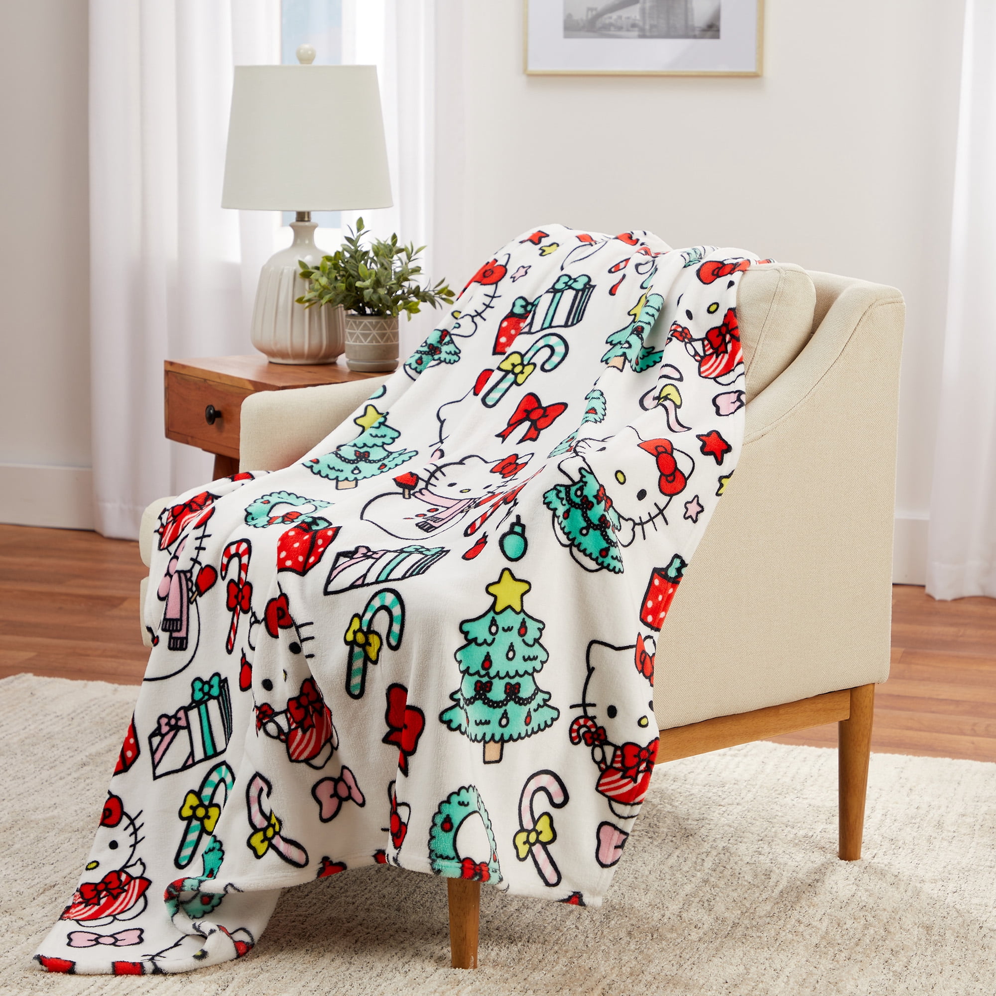 Hello Kitty Kids Silky Soft Plush Throw, 50 x 70