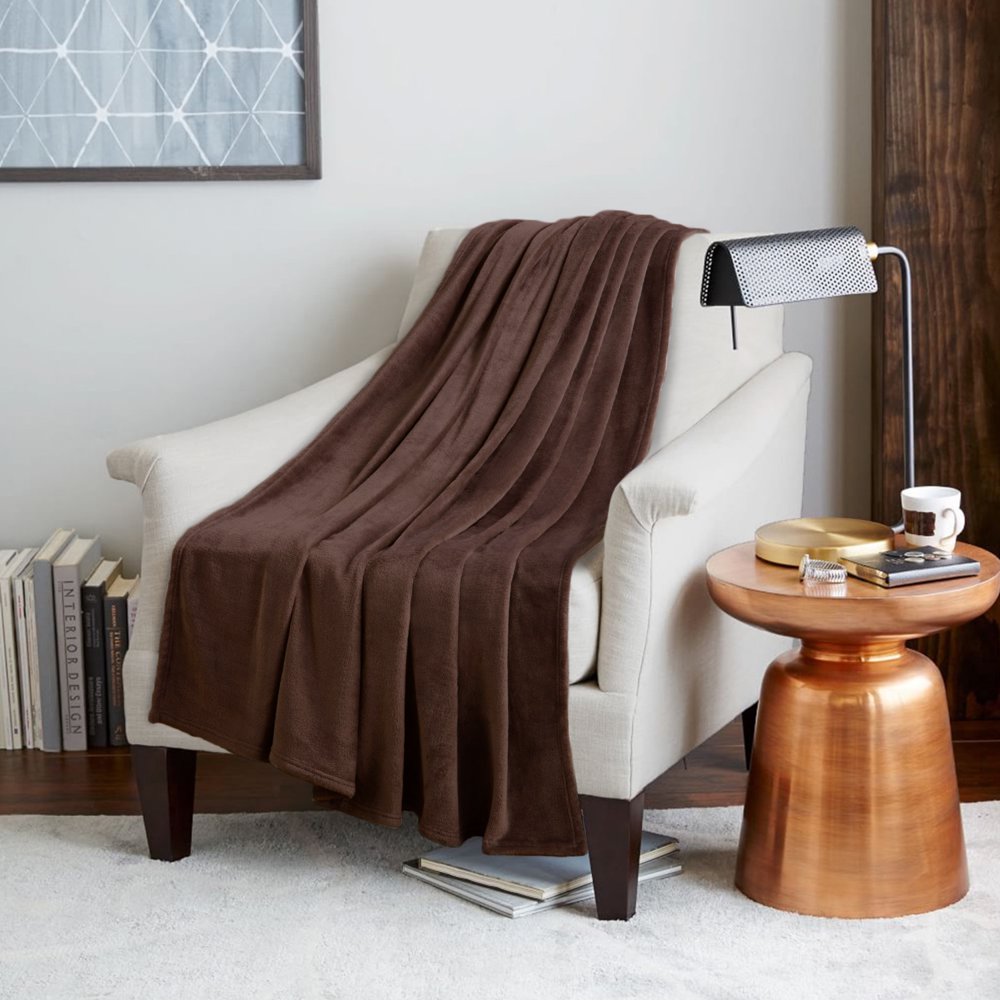 Bedsure Fleece Blanket Throw Brown Lightweight Super Soft Cozy Luxury