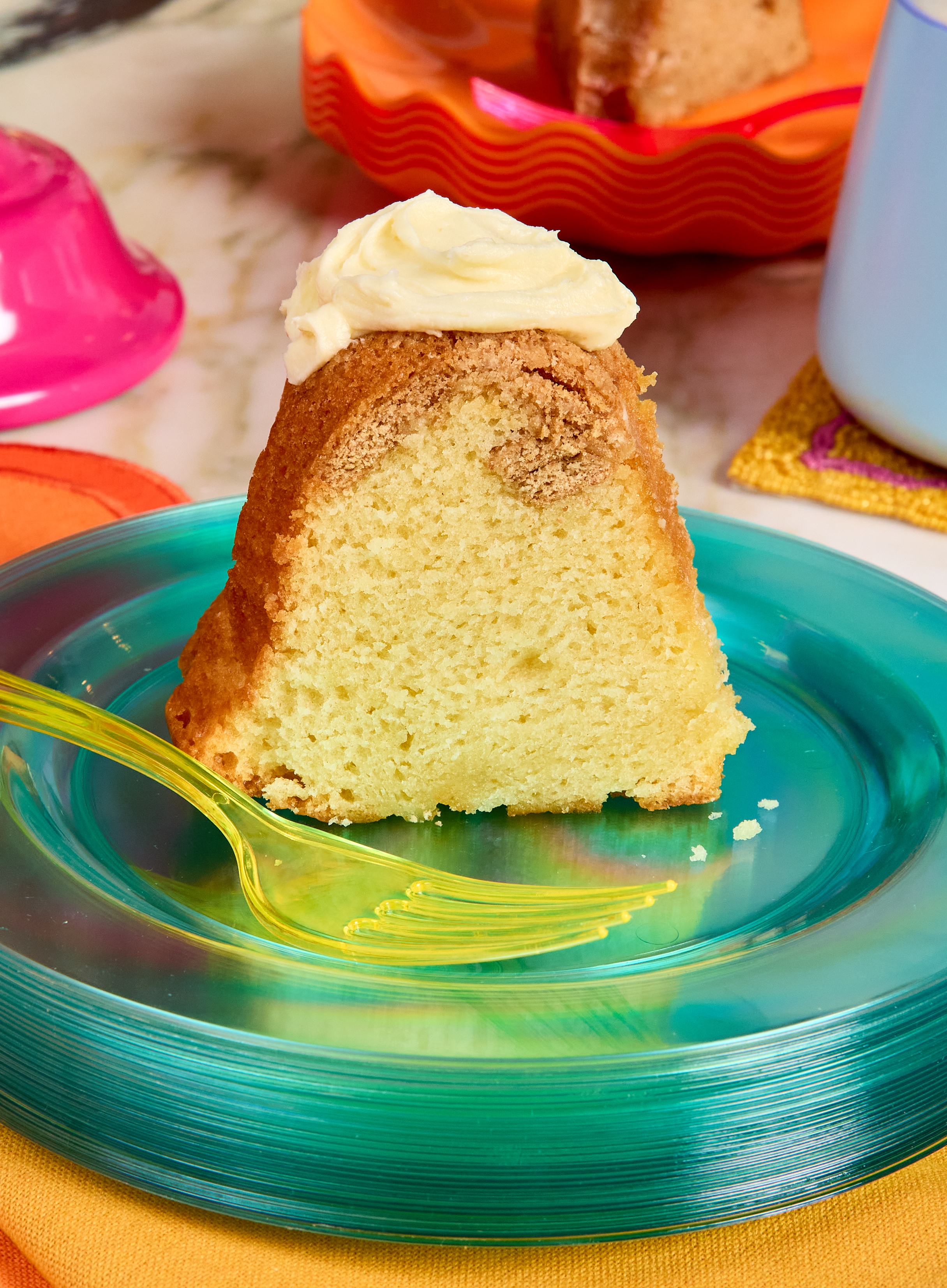 Everyday Grand Key Lime Pie Cake with Cream Cheese Frosting, 36 oz