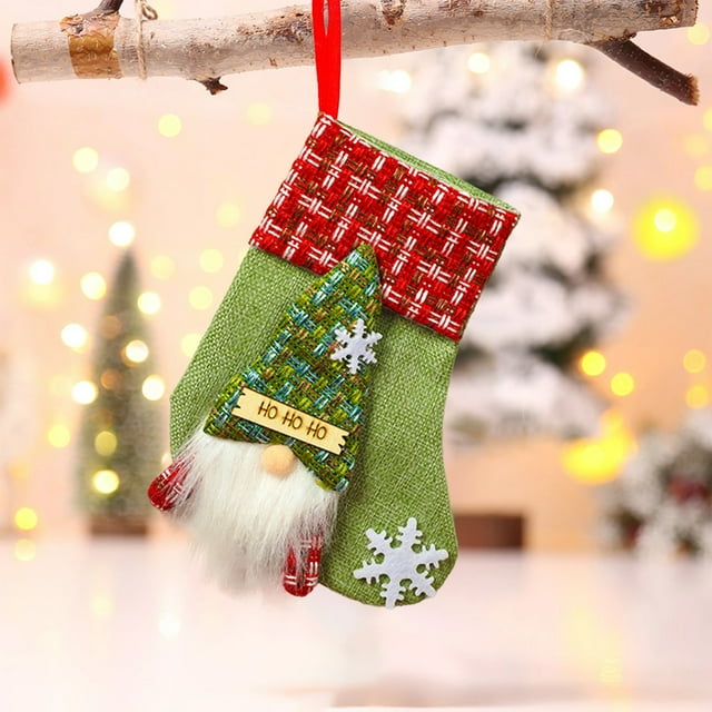 1Pcs Linen Cartoons Christmas Socks Christmas Gift Bags Christmas Tree/fireplace/window/staircase Decorative Pendants