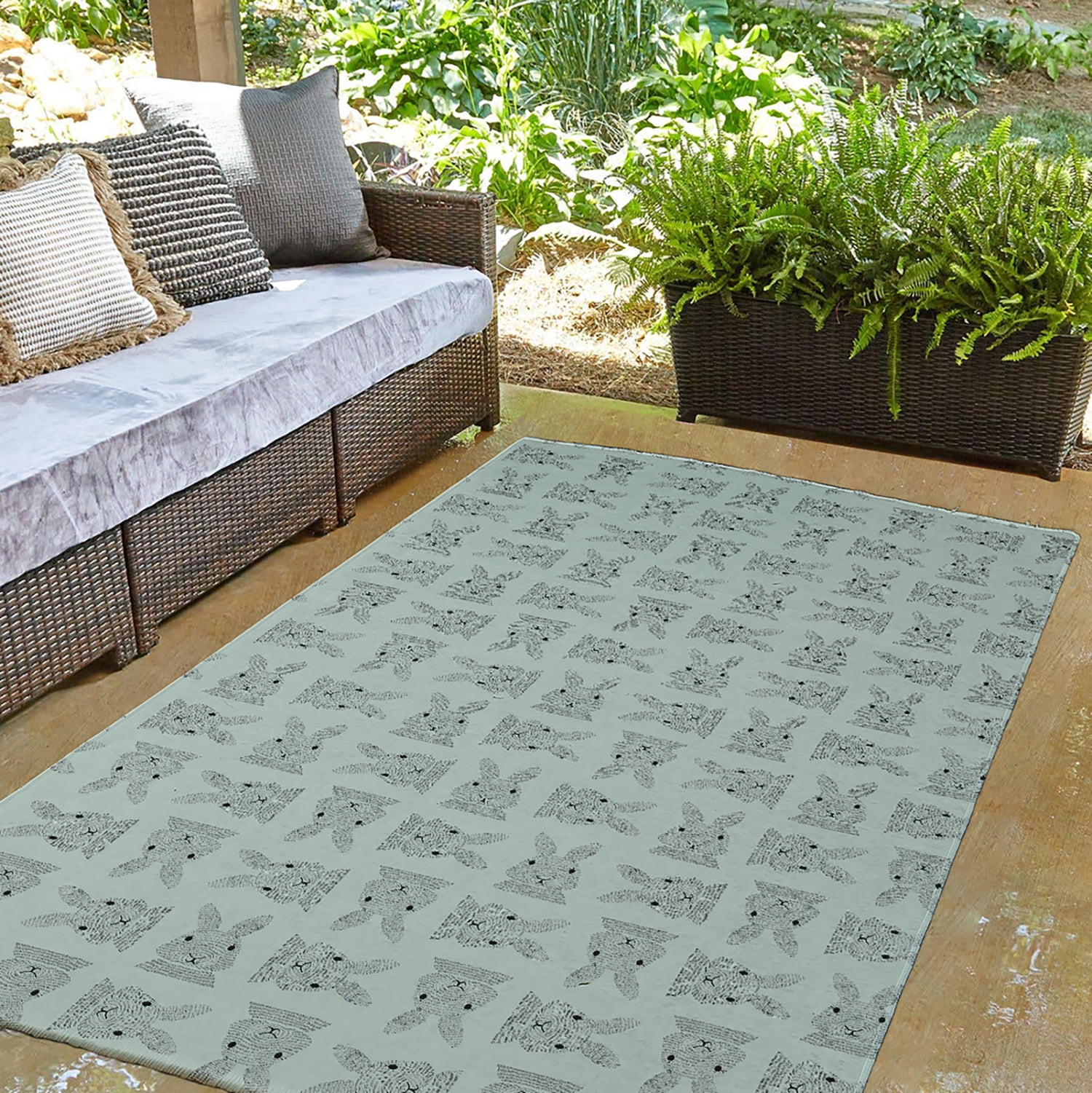 Simply Daisy 3' x 5' Breezeway Green Criss Cross Bunnies Easter Chenille Indoor/Outdoor Rug
