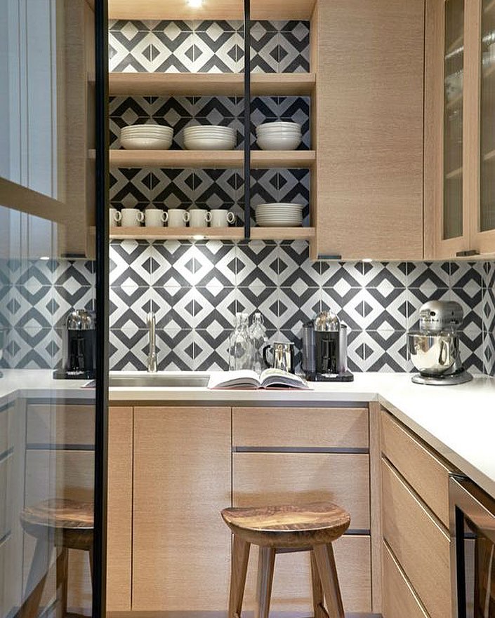 Remy 8-in x 8-in Pattern Field Tile in Frame 5.28sf per box