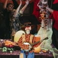thumbnail image 3 of Squelettes de Banjo Animés d'Halloween, 3 of 3