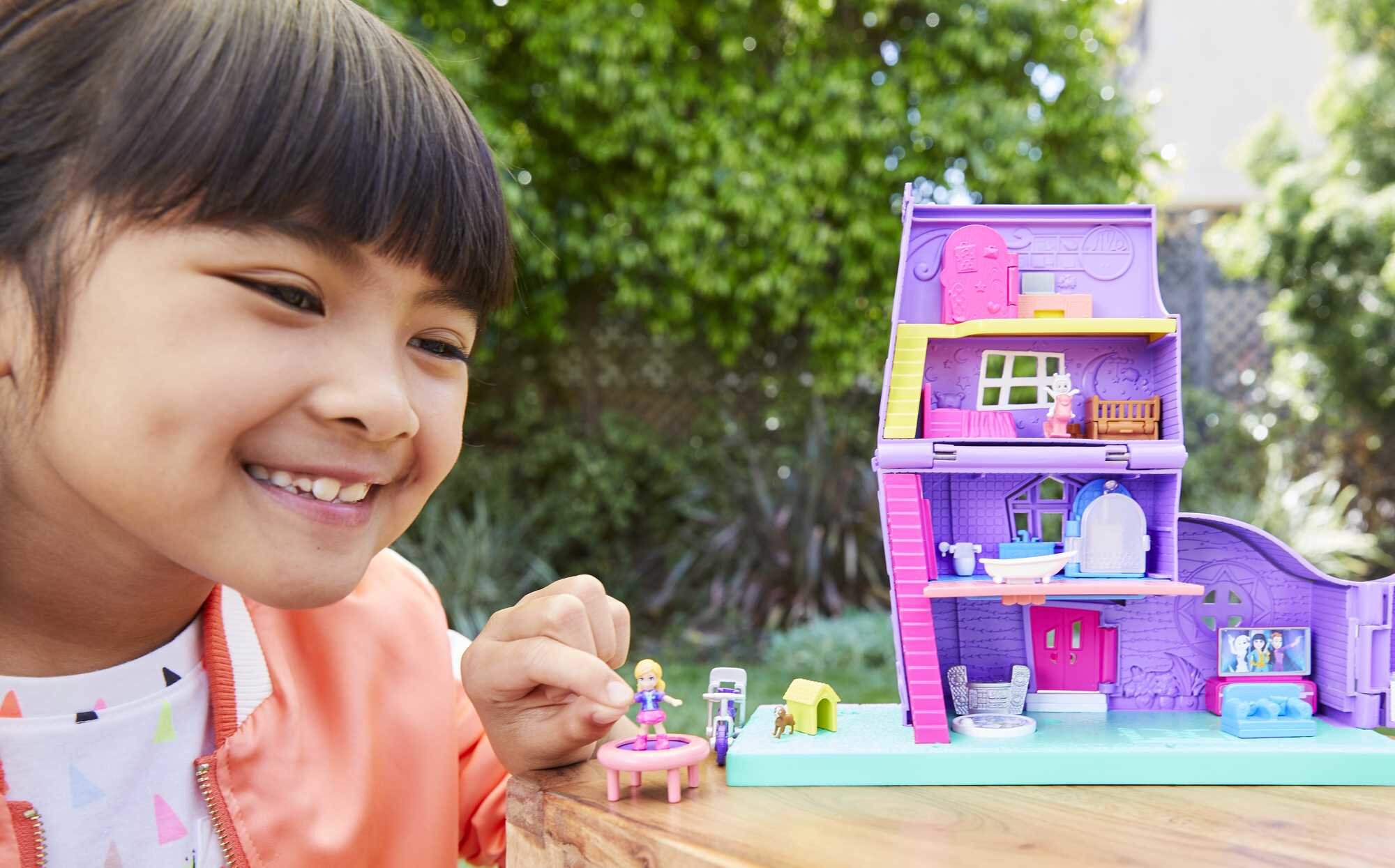 Polly Pocket Pollyville Pocket House Playset, Doll House with Micro Doll, Toy Bike & Furniture Accessories - image 3 of 7