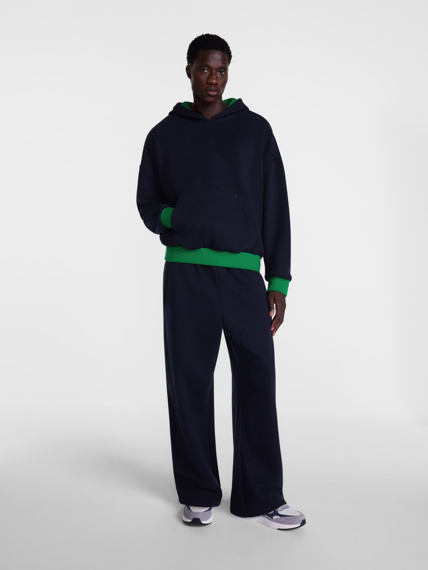 Avia Men's Oversized Fit Heavyweight Fleece Hoodie with Contrast Trim, Sizes XS-3XL