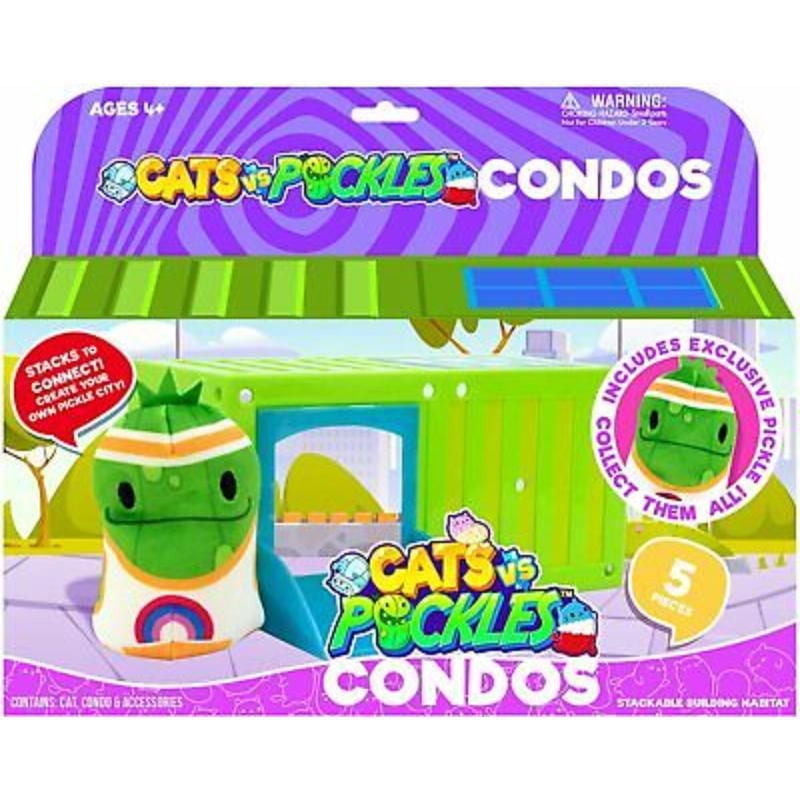 Cats Vs Pickles Condo with Exclusive Speed Bump Peluche