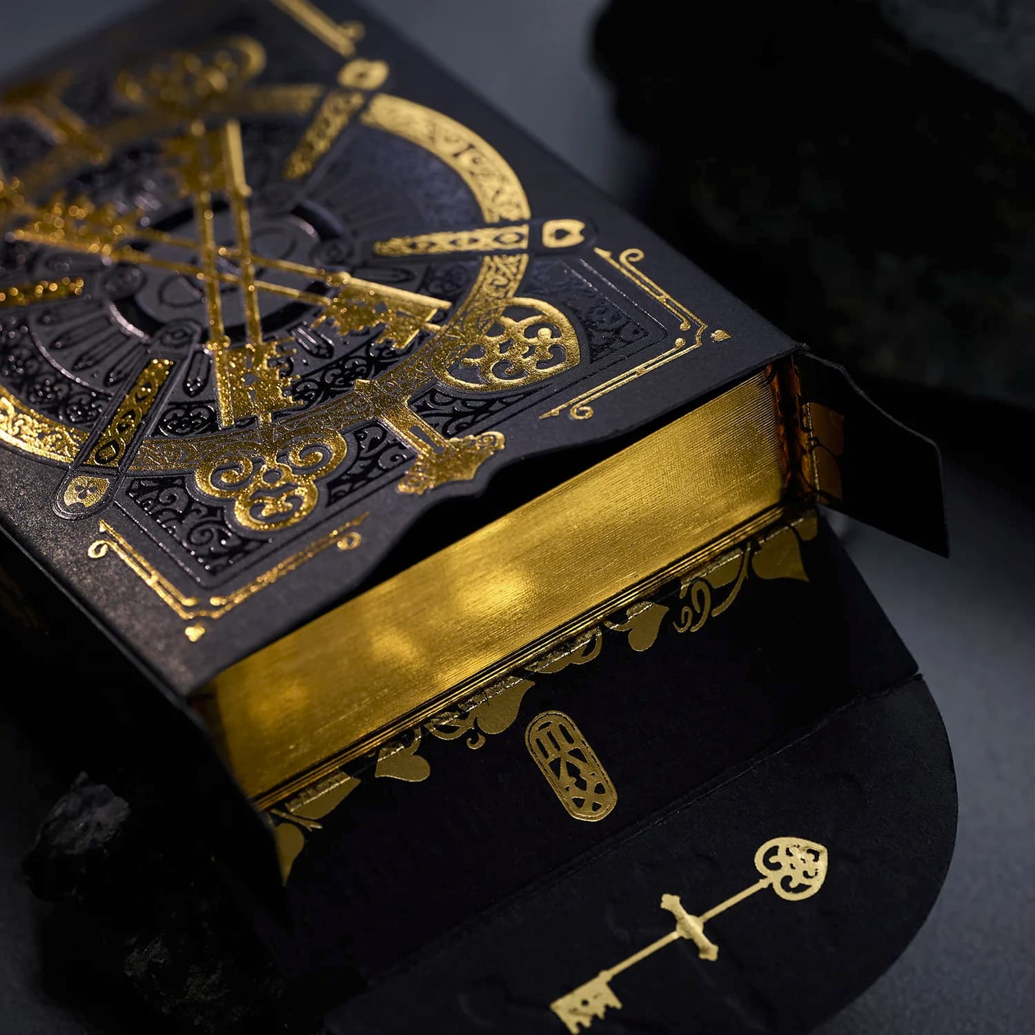 House of the Rising Spade - Gilded Cartomancer Playing Cards by Stockholm17