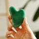 thumbnail image 5 of Herramientas de raspado facial para el tratamiento de jade natural Tabla de raspado verde, 5 of 5