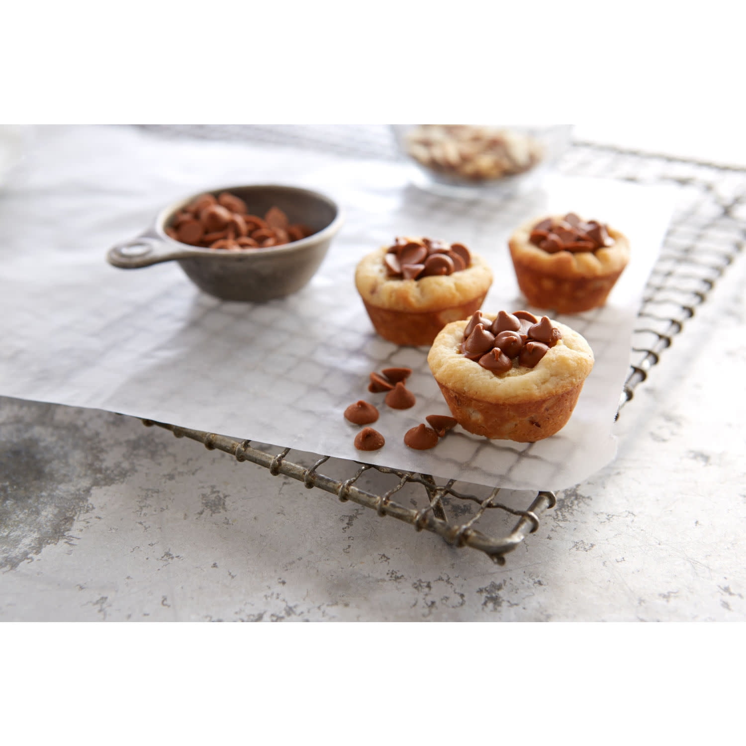 Hershey's Cinnamon Baking Chips, Bag 10 oz