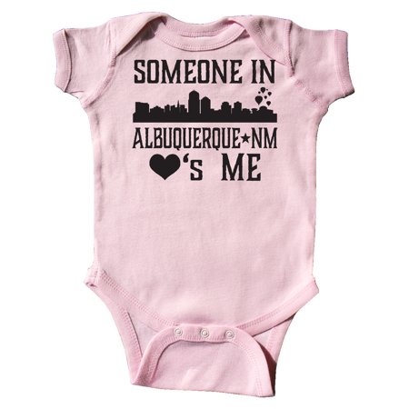 

Inktastic Albuquerque New Mexico Someone Loves Me Skyline Gift Baby Boy or Baby Girl Bodysuit