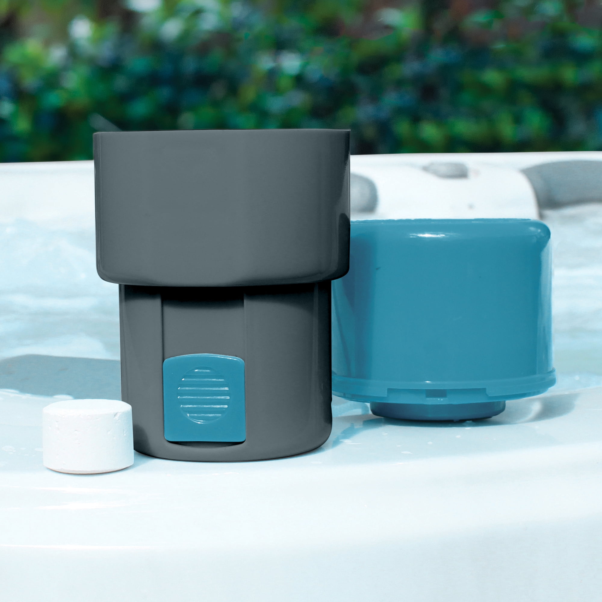 Mainstays Small Pool & Spa Bromine/Chlorine Dispenser - 1 Unit