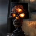 thumbnail image 3 of Bewildely Lámpara de resina con forma de calavera para Halloween, decoración gótica para habitación, linterna de palma con calavera de Iluminación y accesorios, 3 of 6