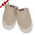 thumbnail image 1 of Cuisinart Mini Guantes De Horno – 5,5 X 8 Guantes De Cocina Resistentes Al Calor Para Horno Con Relleno De Algodón De Silicona Impreso Antideslizante Y Lazo De Piel Sintética – Juego De Guantes De Hor, 1 of 5