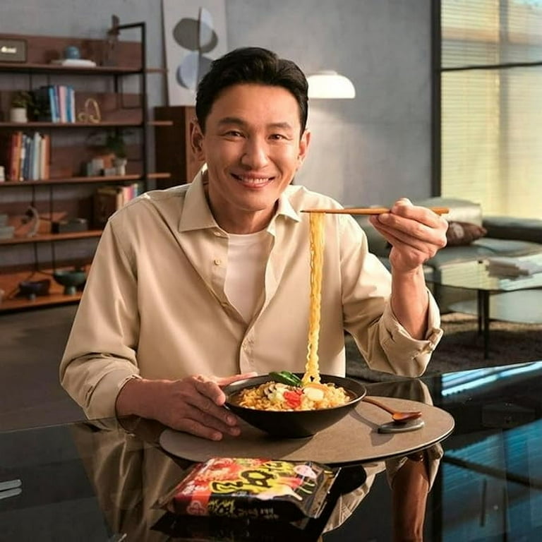 Ottogi Yeul Ramen SUPER SPICY GARLIC BLACK PEPPER Korean instant