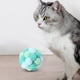 thumbnail image 4 of Juguetes interactivos para gatos, juguetes KICKER, pelota rodante, pelotas para chirriar, pelotas de juguete para gatos para jugar a cachorros Colco  Bolas de canto de gato, 4 of 8
