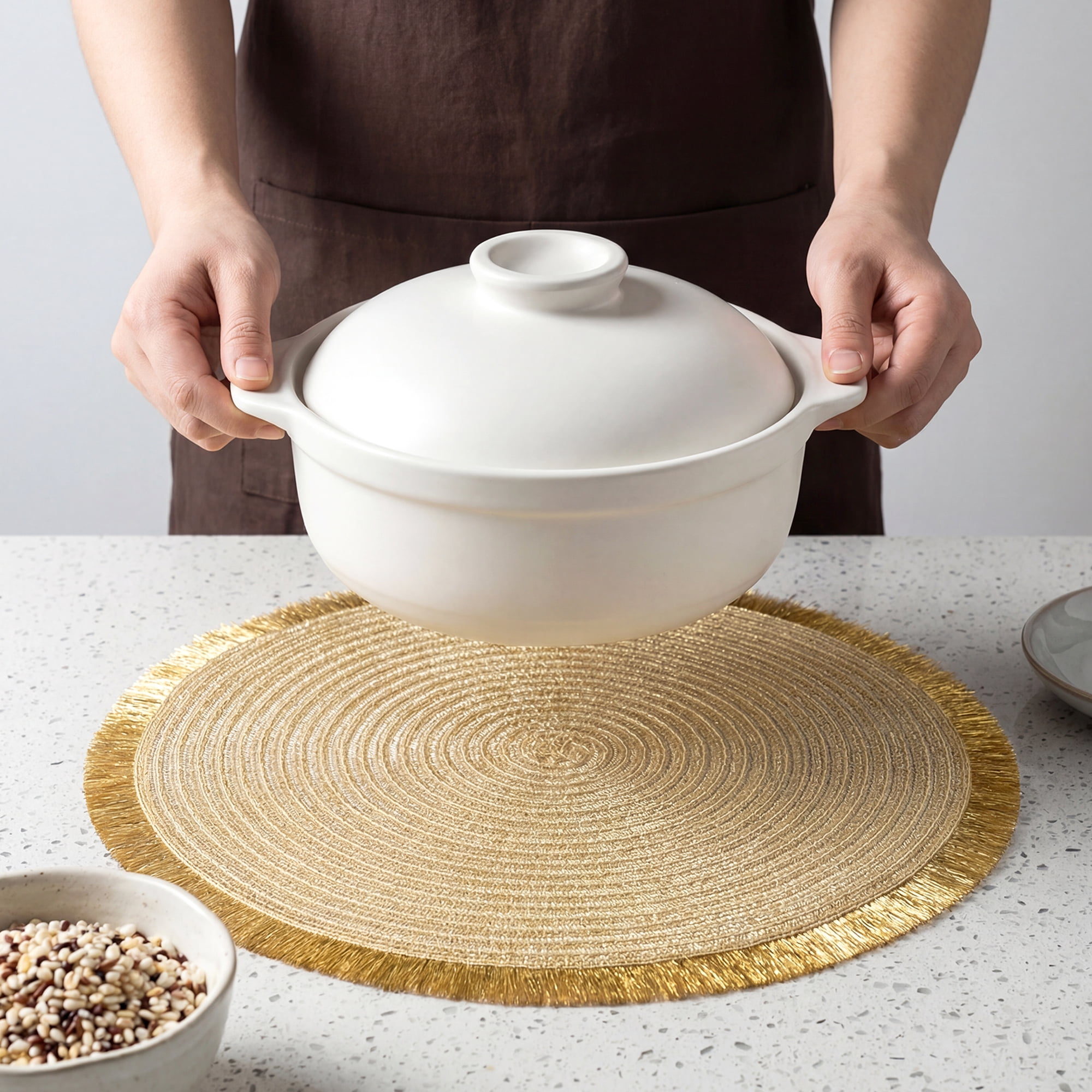Unique Bargains 6Pcs Round Woven Decor Indoor Outdoor Placemats Gold 15x15inch