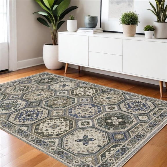HomeRoots 574967 4 x 6 ft. Medallion Rectangle Area Rug with Fringe, Ivory & Blue