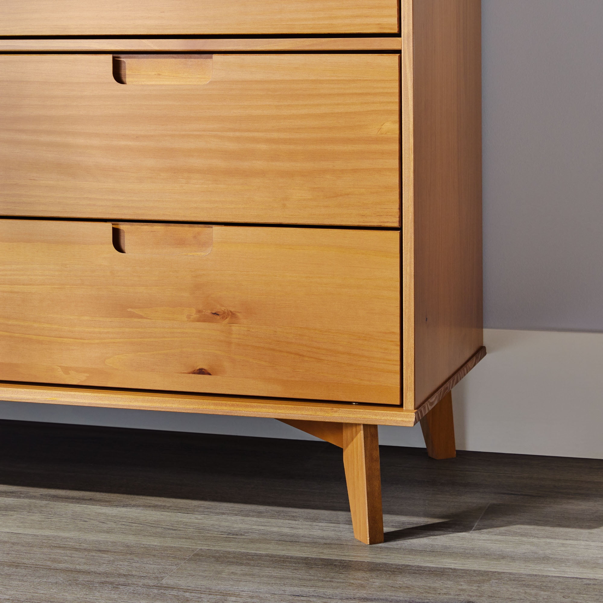 Walker Edison Sonoma 6-Drawer Solid Wood Caramel Dresser