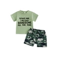 thumbnail image 1 of Conjunto de verano para niño pequeño: camiseta de manga corta con cuello redondo y estampado de letras, y pantalones cortos de camuflaje con cintura elástica., 1 of 9