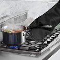 thumbnail image 2 of Guante de silicona extralargo, resistente al agua, resistente al calor, con forro de algodón, guantes térmicos antideslizantes, aptos para ollas y hornos, cocina, microondas, barbacoa (negro, 2 of 3