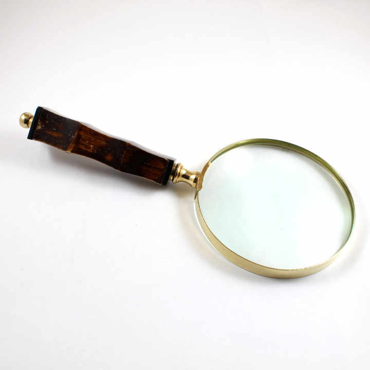 Maritime Treasures Nautical Style Brass Hand Magnifier Metal and Alloy Magnifying Glass Lens with Comfortable Handle Grip