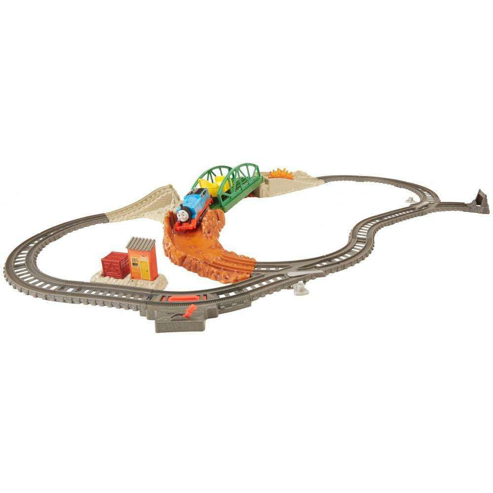 Fisher-Price Thomas & Friends TrackMaster Daring Derail Train Set