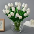 thumbnail image 1 of Tallo de Flor de Tulipán Artificial | Decoración floral falsa realista | Simulación táctil suave | Acento de arreglo de primavera | Uso en el hogar, oficina, boda, fiesta | Tallo único | Toque de, 1 of 8