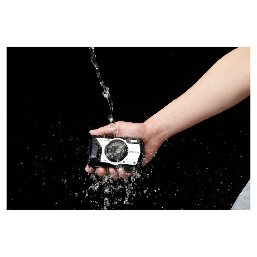 Ricoh G900 II Digital Camera