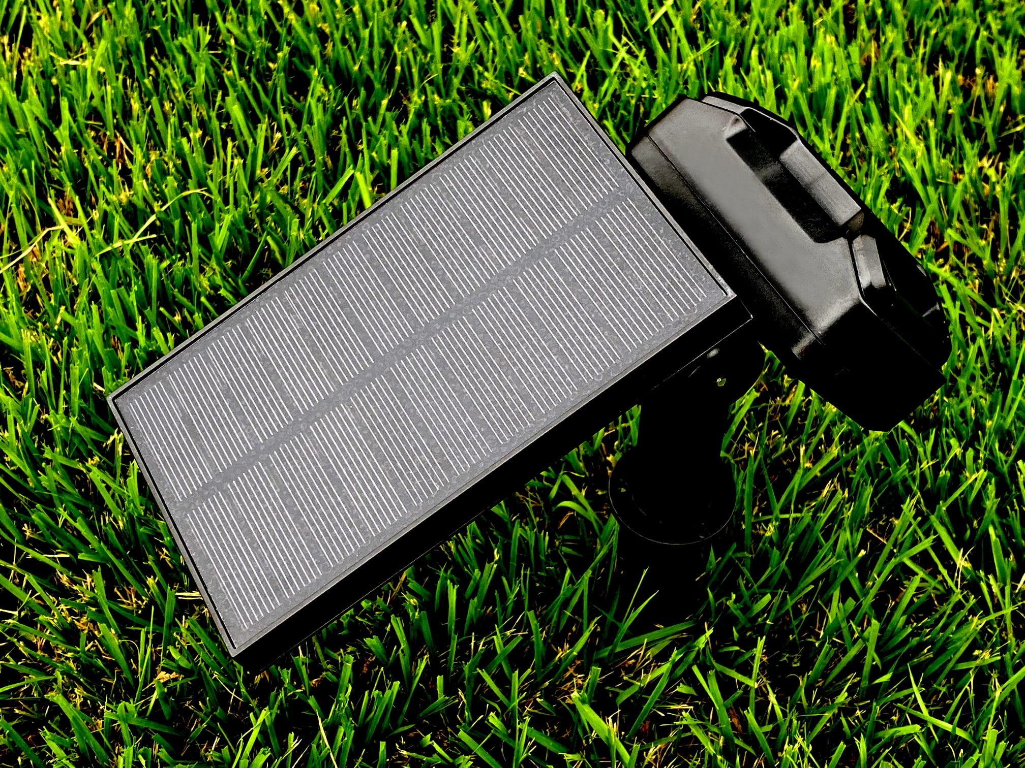 Nitelighter: Dusk to Dawn Solar-Powered, Cool White Landscape or Area Spotlight – 2 Pack
