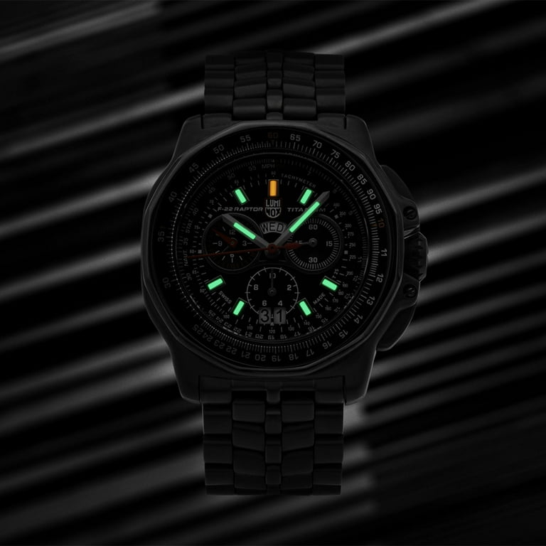 Luminox XA.9272 Men's F-22 Raptor Black Titanium Bracelet Luminox XA.9272 Men's F-22 Raptor Black Titanium Bracelet