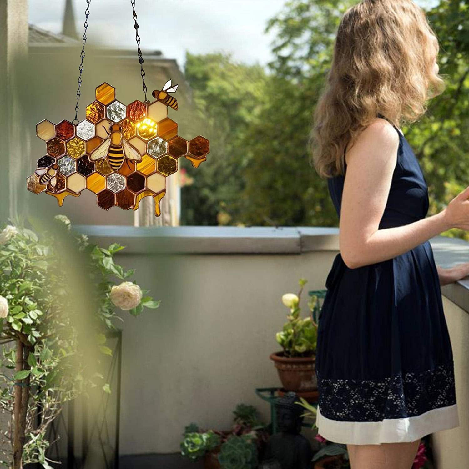 Stained Glass Queen Bee Honeycomb Hanging Suncatcher Ornaments Window Garden 