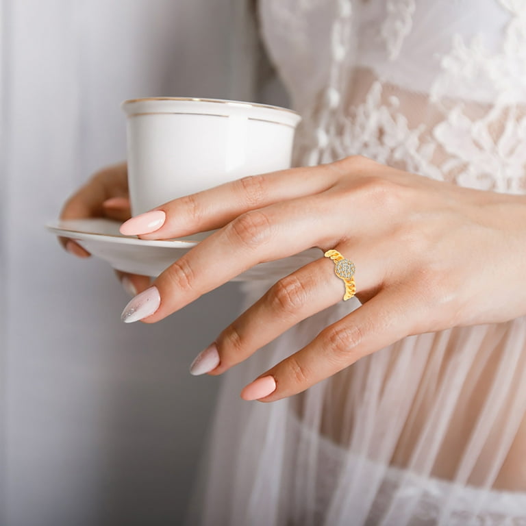 Round finger shop ring