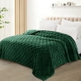 thumbnail image 6 of Exclusivo Mezcla King Size Flannel Fleece Blanket, Super Soft Warm Lightweight Checkered Pattern Blanket for All Seasons, Forest Green, 90"x104", 6 of 8