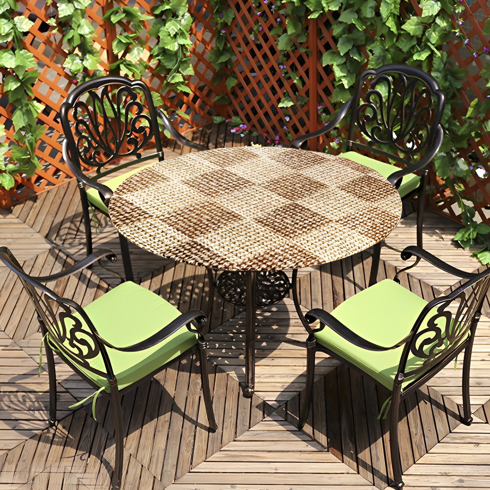 Austok Indoor Outdoor Patio Round Tablecloth, Elastic Edge, Waterproof