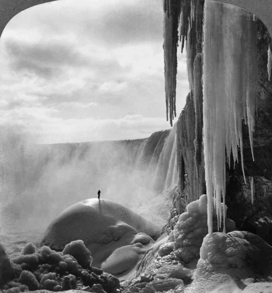 Fortnite Ice Mound Niagara Falls Frozen Nperson Standing On Top Of Ice Mound At Niagara Falls In Winter Stereograph By R Y Young C1903 Poster Print By Granger Collection Walmart Com Walmart Com