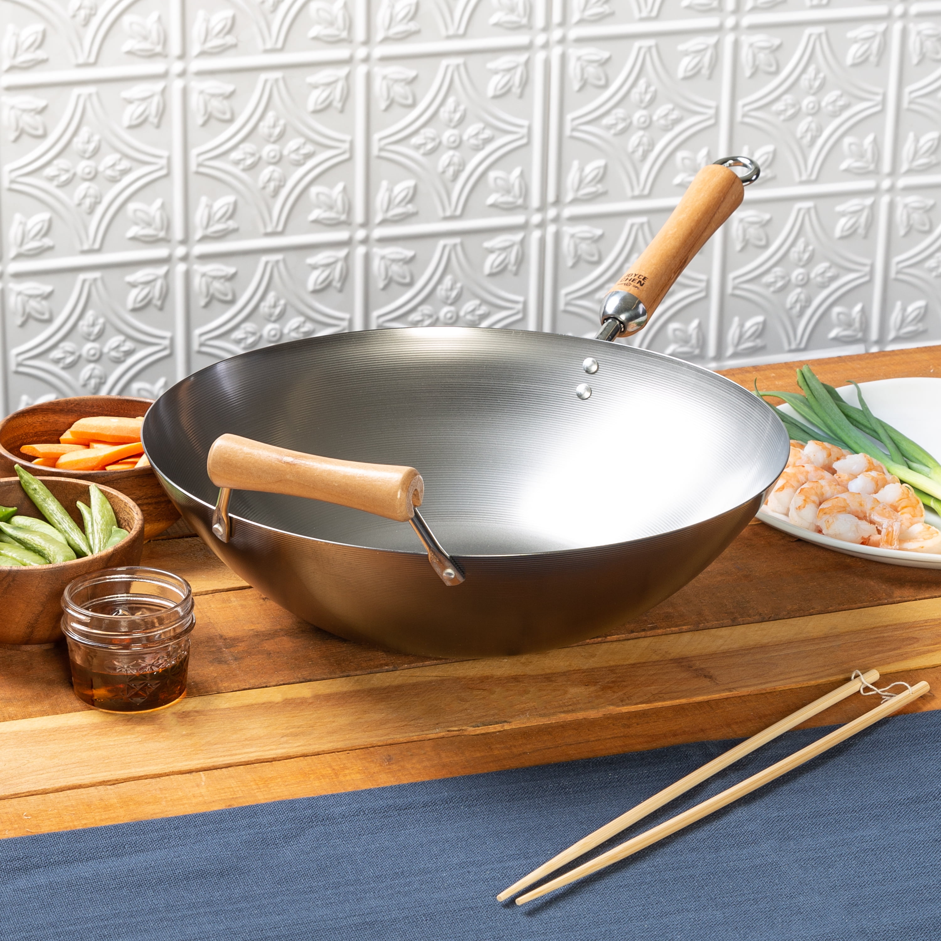 JOYCE CHEN Joyce Chen Professional Series 14 in. Silver Carbon Steel Wok  with Phenolic Handles J22-0060 - The Home Depot