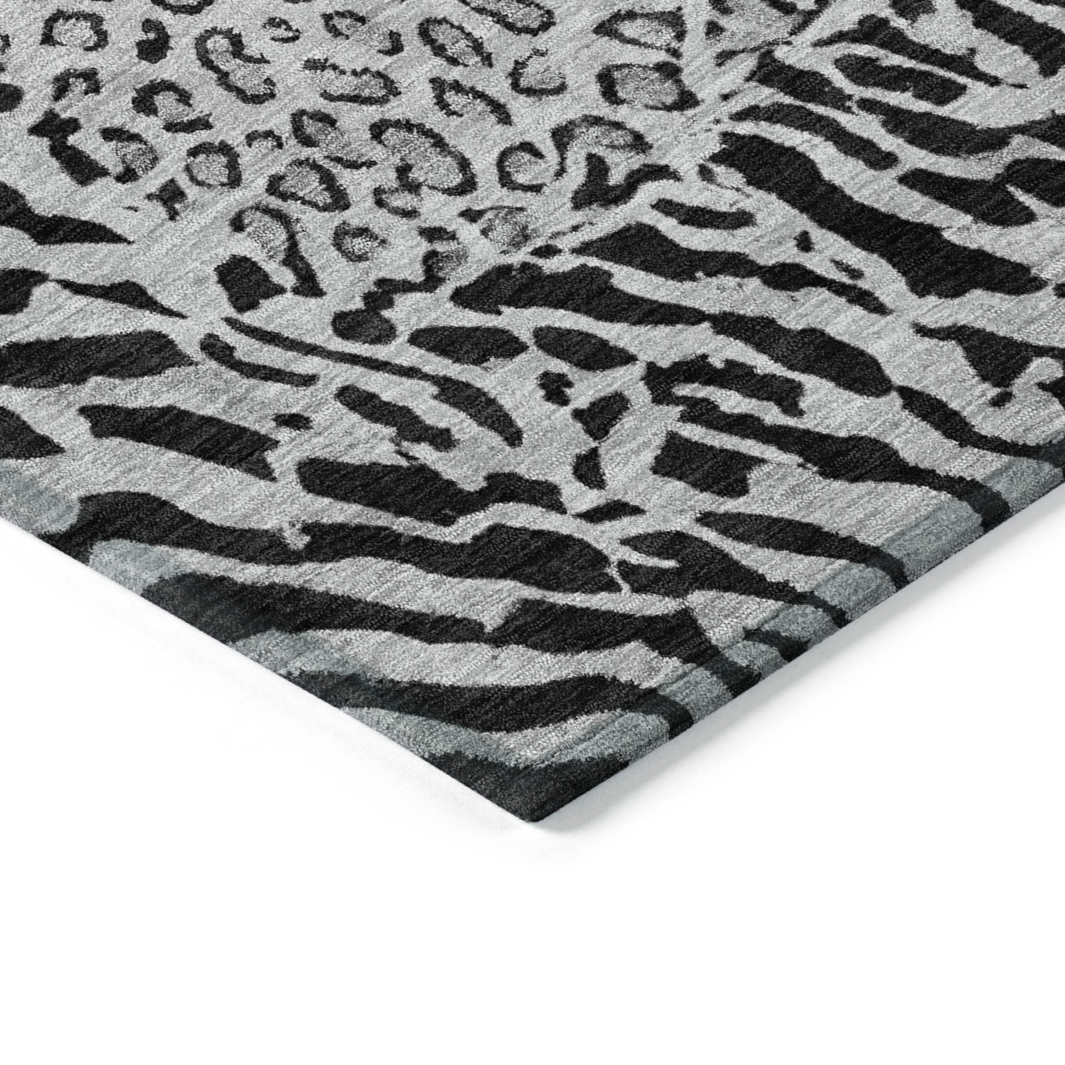 Addison Rugs Chantille Indoor/Outdoor Transitional Animal Skin Gray Washable Rectangle Rug, 5' x 7'6"