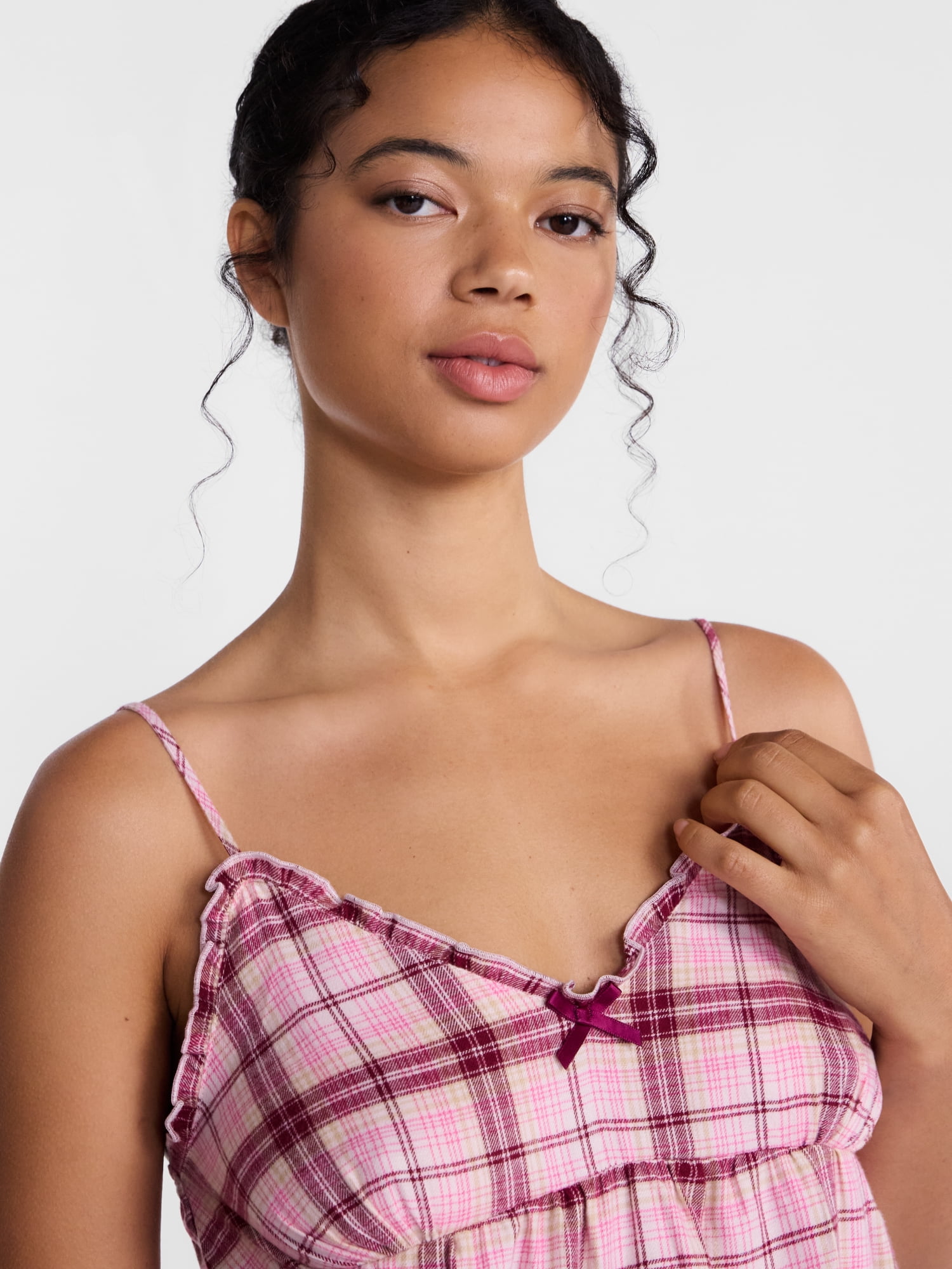 Joyspun Women's Flannel Cami w/ Self Ruffle Sleep Top, Sizes XS to 3X