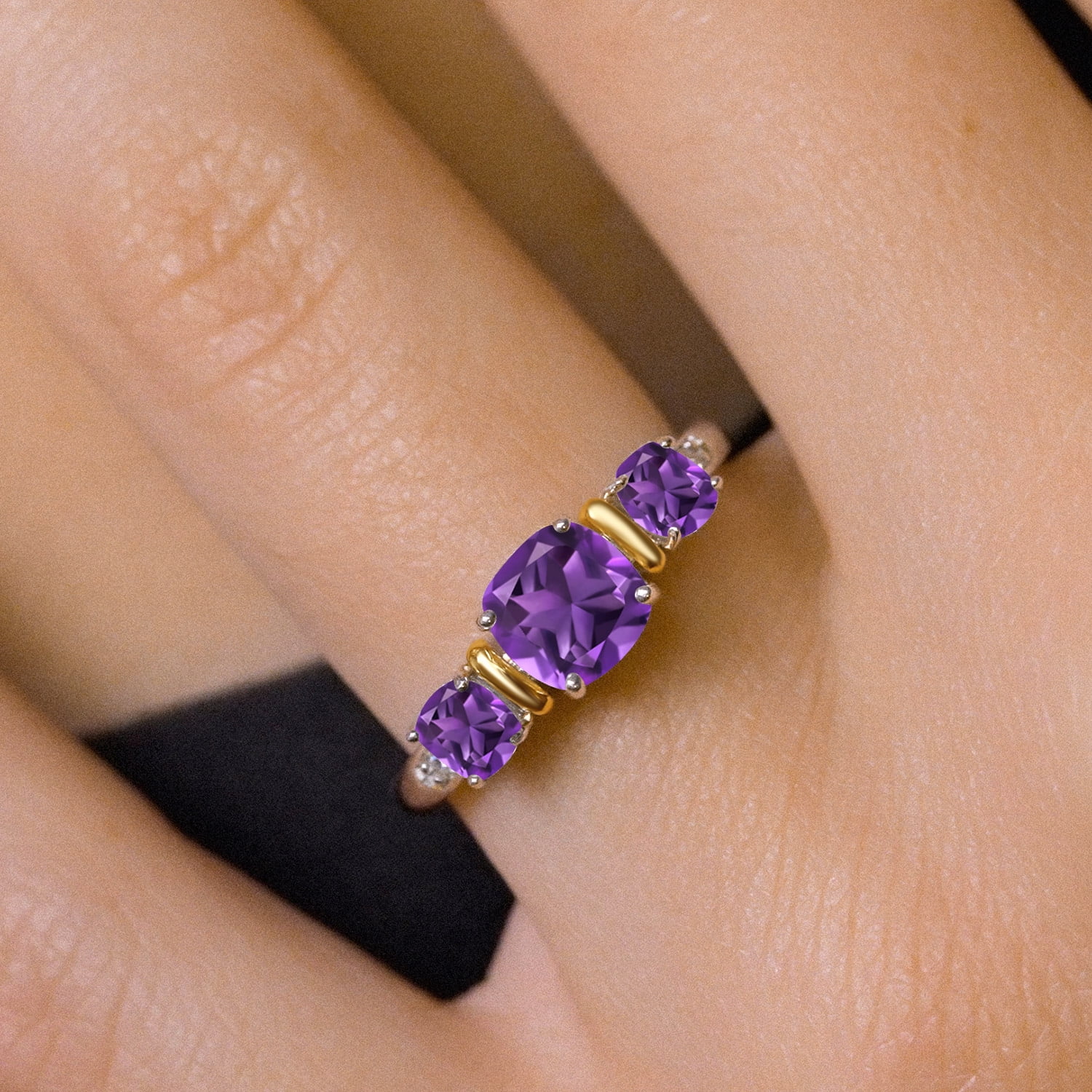 Gem Stone King 925 Sterling Silver and 10K Yellow Gold Purple Amethyst 3 Stone Engagement Ring for Women (1.55 Cttw, Cushion Cut 6MM and 4MM, Available in Size 5, 6, 7, 8, 9)