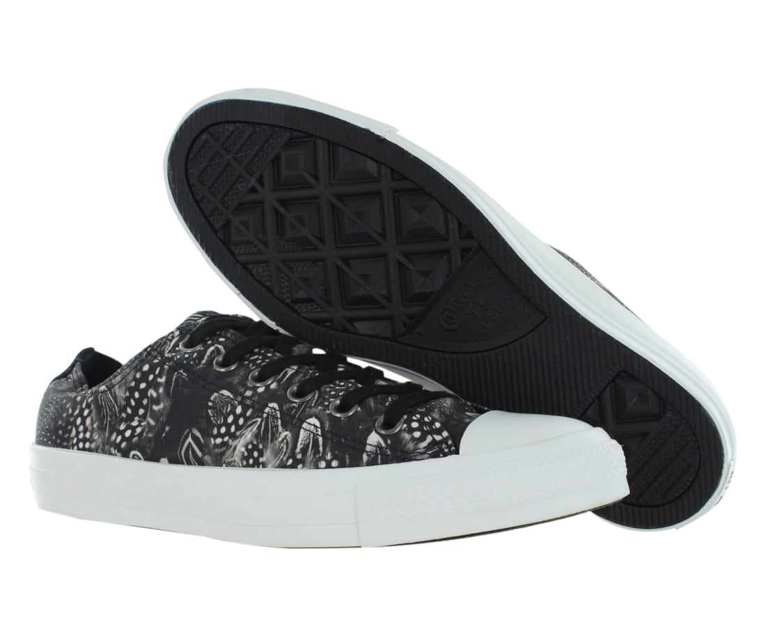 size 5 chuck taylors