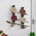 thumbnail image 3 of Perchero organizador de gorras de béisbol con forma de keletop para colgar en la pared, 3 of 7